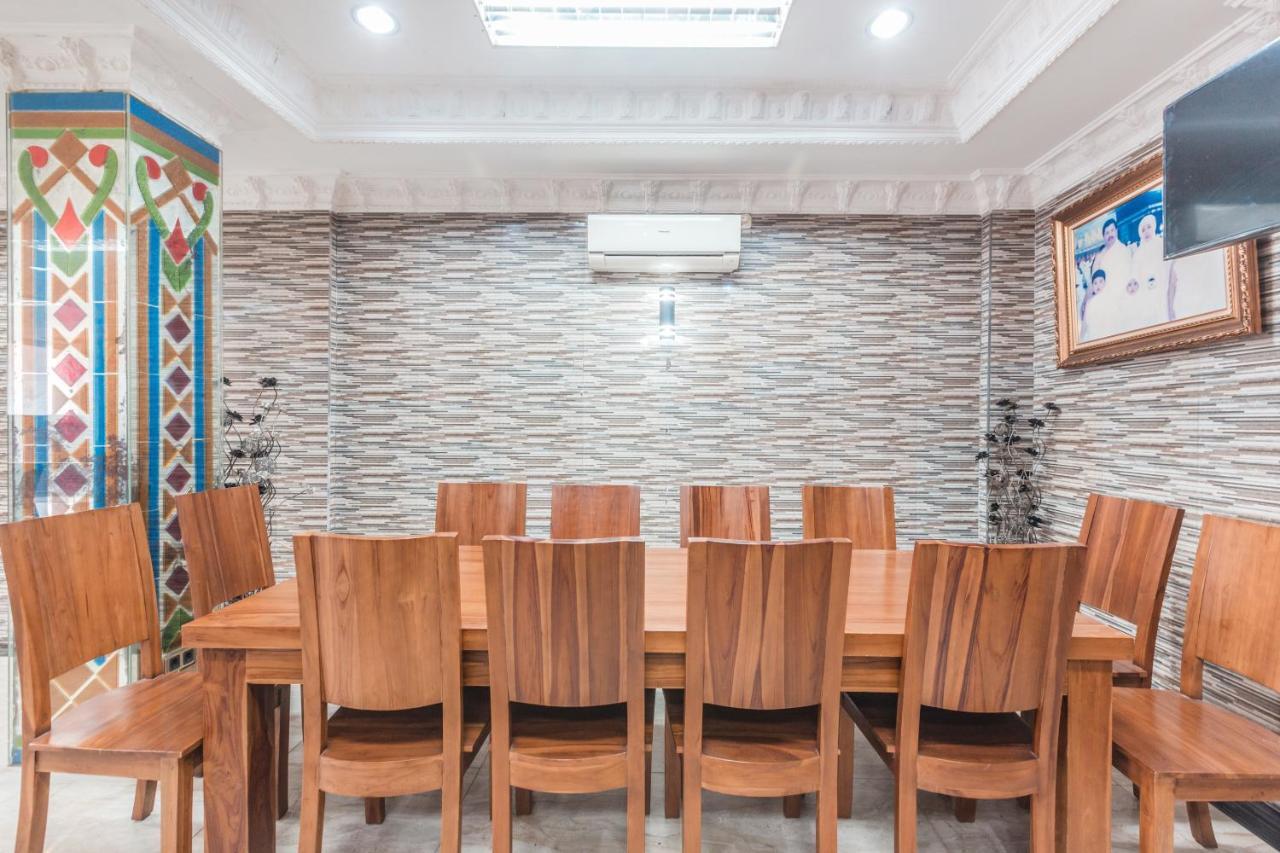 Super Oyo 1640 Fallinda Hotel Богор Экстерьер фото