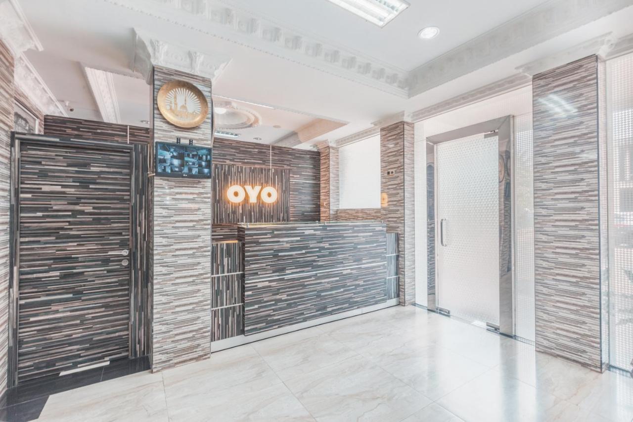 Super Oyo 1640 Fallinda Hotel Богор Экстерьер фото
